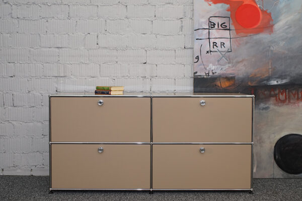 USM Haller Sideboard 2 OH mit 4 Klapptüren beige