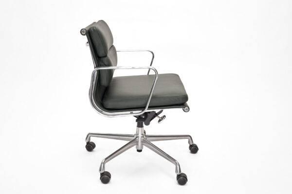 Vitra Soft Pad EA 217 Leder olivgrün Profilansicht