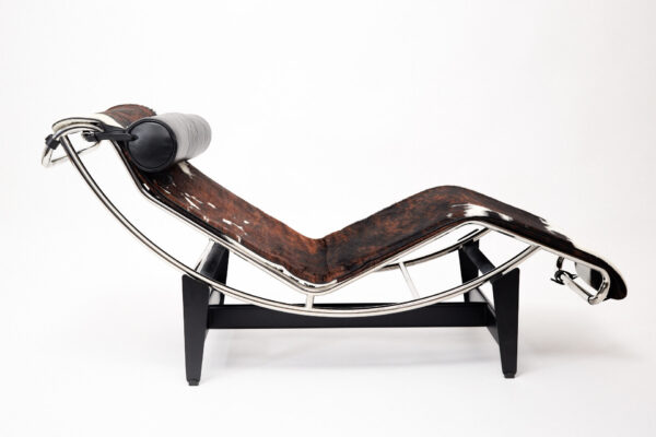 Cassina LC4 Le Corbusier Liege Fell Refurbished