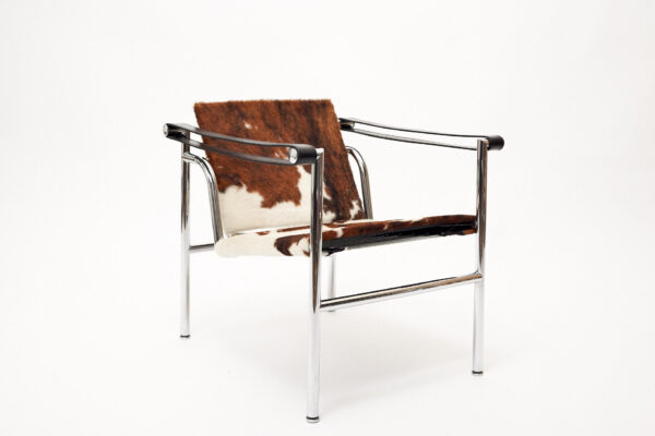 Cassina LC1 Sessel Fell schwarz-weiss-braun Le Corbusier Designklassiker