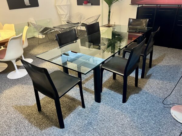 Cassina Le Corbusier LC6 Glas Esstisch & 6x Cab 412 Ansicht von oben