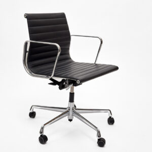 Vitra Alu Chair EA 117 Leder schwarz